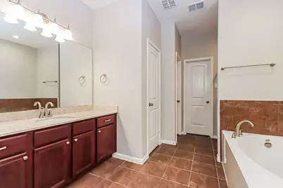 17115 Amarose Drive, Houston, TX 77090 - Photo 12