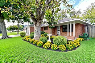 5510 Nina Lee Ln, Houston, TX 77092 - Photo 1
