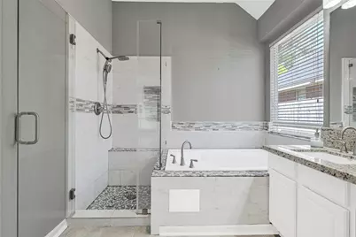 4902 Bellmead Drive, Missouri City, TX 77459 - Photo 14
