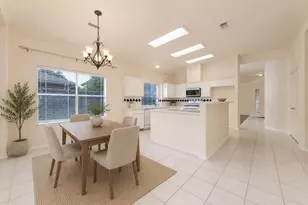 10011 Redoak Pass Ln, Houston, TX 77064 - Photo 16