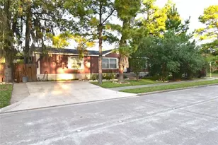 11703 Greenmesa Dr, Houston, TX 77044 - Photo 12
