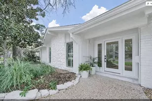 12403 Broken Bough Dr, Houston, TX 77024 - Photo 40