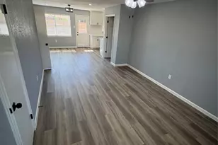 2929 8th Ave N, Texas City, TX 77590 - Photo 10