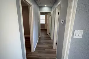 2929 8th Ave N, Texas City, TX 77590 - Photo 18