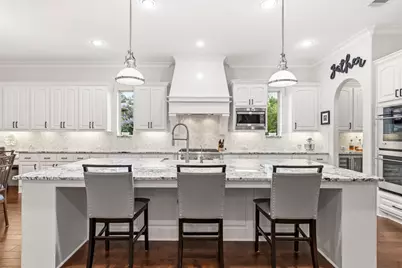 15 N Shasta Bend Circle, The Woodlands, TX 77389 - Photo 12