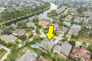 15 N Shasta Bend Cir, The Woodlands, TX 77389 - Photo 2