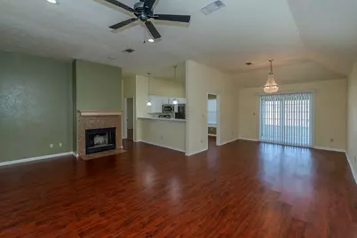 2330 Sunflower Lane, Beaumont, TX 77713 - Photo 2