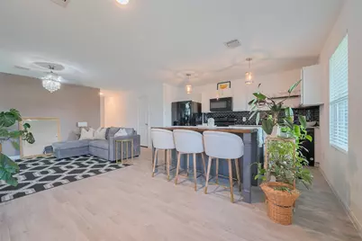 9923 Opal Stone Way, Conroe, TX 77306 - Photo 2