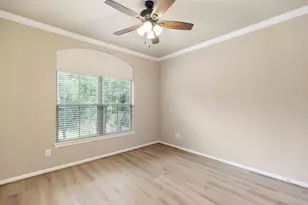 82 Mill Point Pl, The Woodlands, TX 77380 - Photo 20