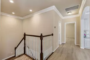 82 Mill Point Pl, The Woodlands, TX 77380 - Photo 14