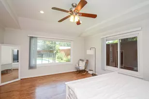 9906 Cedardale Dr, Houston, TX 77055 - Photo 20