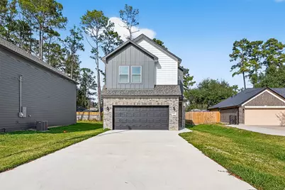 1452 Glen Oaks, Conroe, TX 77385 - Photo 1