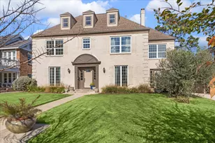 2431 Calumet St, Houston, TX 77004 - Photo 2