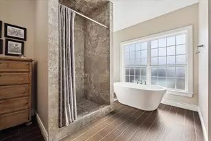 2431 Calumet St, Houston, TX 77004 - Photo 22