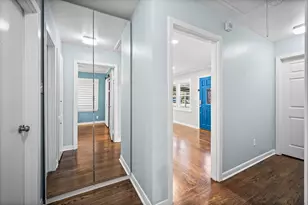 4717 Chrystell Ln, Houston, TX 77092 - Photo 34