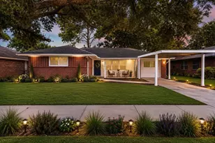 4717 Chrystell Ln, Houston, TX 77092 - Photo 2