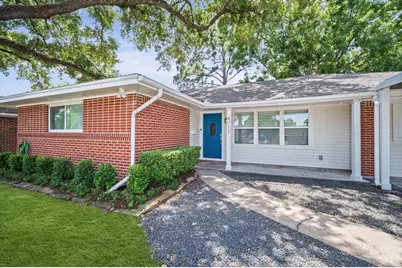 4717 Chrystell Lane, Houston, TX 77092 - Photo 2