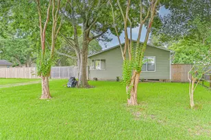 5220 Krueger Dr, Dickinson, TX 77539 - Photo 6