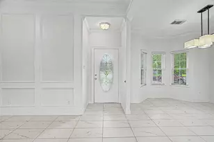 131 Silverbell Cir, Lake Jackson, TX 77566 - Photo 4