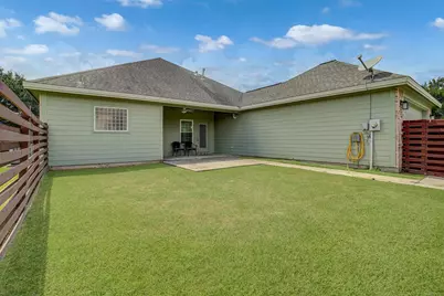 131 Silverbell Circle, Lake Jackson, TX 77566 - Photo 28
