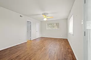 2719 E Pebble Beach Dr, Missouri City, TX 77459 - Photo 20