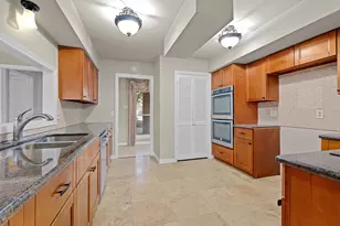 2719 E Pebble Beach Dr, Missouri City, TX 77459 - Photo 14