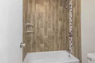 2716 Pine Cone Ln Corner, Pearland, TX 77581 - Photo 24