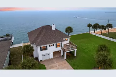 21722 Guadalupe Drive, Galveston, TX 77554 - Photo 2