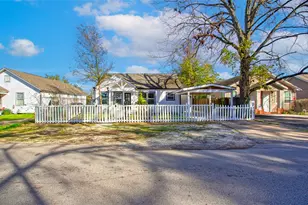 4716 Siegel St, Houston, TX 77009 - Photo 6