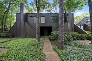 171 Litchfield Ln, Houston, TX 77024 - Photo 4
