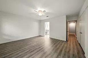 171 Litchfield Ln, Houston, TX 77024 - Photo 36