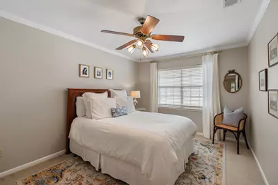 5855 Valley Forge Drive #109, Houston, TX 77057 - Photo 22