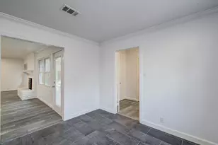 674 Ravensworth Dr, Conroe, TX 77302 - Photo 32