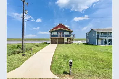 1453 County Road 230, Sargent, TX 77414 - Photo 4