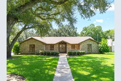 2624 Oak Drive Drive, Bay City, TX 77414 - Photo 1