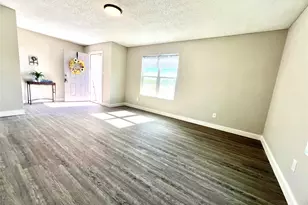 1030 San Felipe Rd, Sealy, TX 77474 - Photo 10