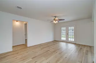 9314 Autauga St, Houston, TX 77080 - Photo 16