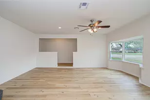 9314 Autauga St, Houston, TX 77080 - Photo 8