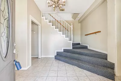 40 Harbor Circle, Tiki Island, TX 77554 - Photo 6