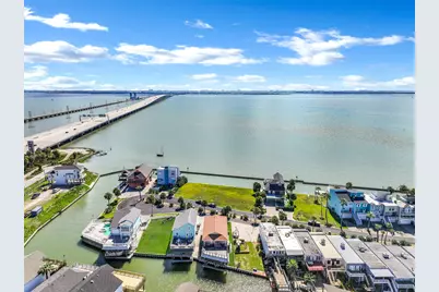 40 Harbor Circle, Tiki Island, TX 77554 - Photo 4