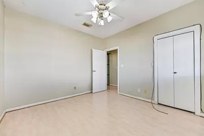 40 Harbor Circle, Tiki Island, TX 77554 - Photo 24