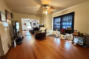 326 W 2nd St, Freeport, TX 77541 - Photo 8
