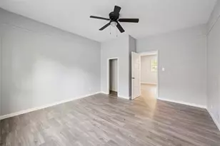 2437 Ave F, Beaumont, TX 77701 - Photo 8