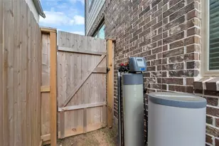 6627 Jasper Valley Cir, Katy, TX 77494 - Photo 32