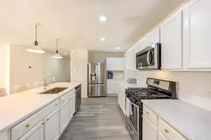 1010 Hummingbird Point Ln, Houston, TX 77090 - Photo 6