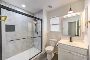 1010 Hummingbird Point Ln, Houston, TX 77090 - Photo 18