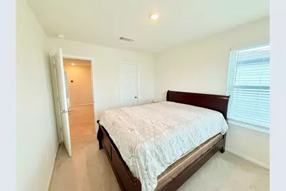 10822 Parra Peek Drive, Houston, TX 77075 - Photo 12