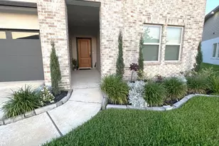 8043 House bank Ln, Rosharon, TX 77583 - Photo 2