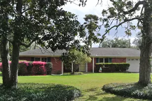 8125 Laurie Ln Ln, Lumberton, TX 77657 - Photo 1