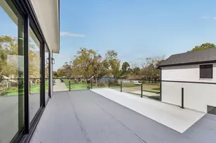 1302 Springrock Ln, Houston, TX 77055 - Photo 24